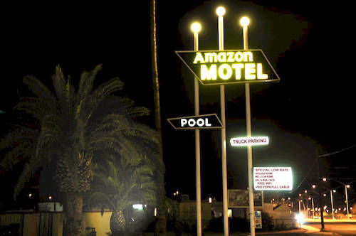 Amazon Motel Тусон Екстериор снимка