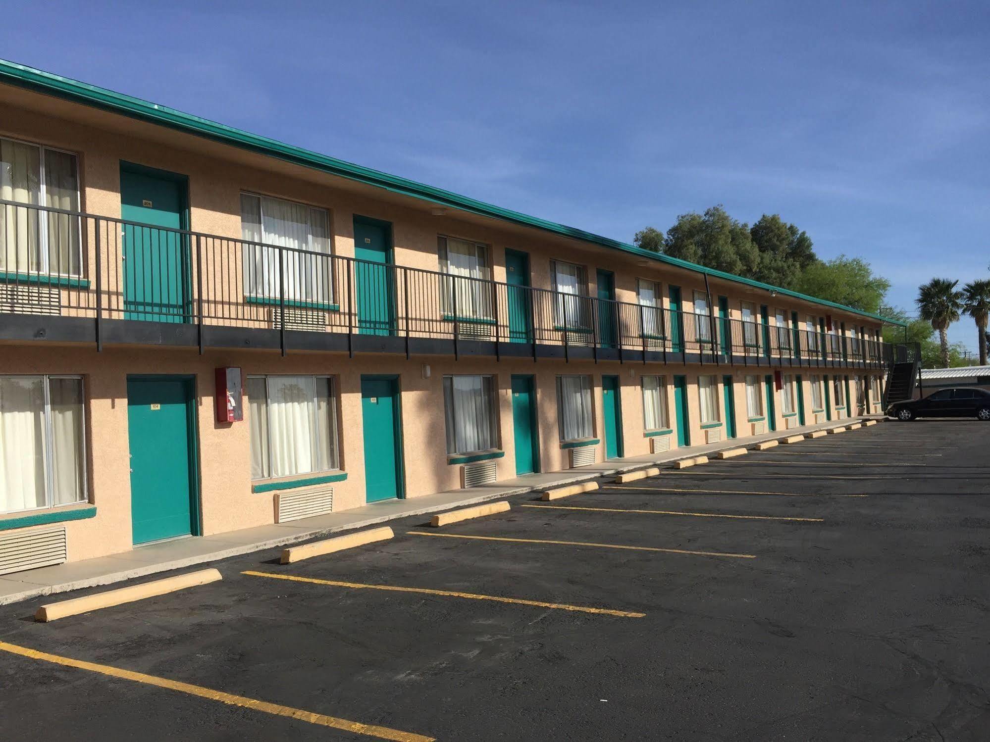 Amazon Motel Тусон Екстериор снимка
